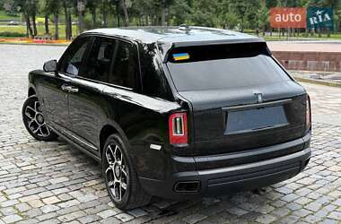Внедорожник / Кроссовер Rolls-Royce Cullinan 2021 в 