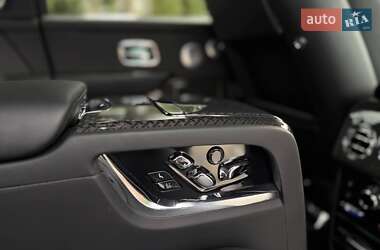 Внедорожник / Кроссовер Rolls-Royce Cullinan 2021 в 