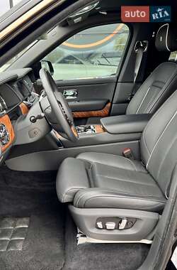 Внедорожник / Кроссовер Rolls-Royce Cullinan 2022 в 