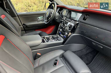 Внедорожник / Кроссовер Rolls-Royce Cullinan 2020 в 