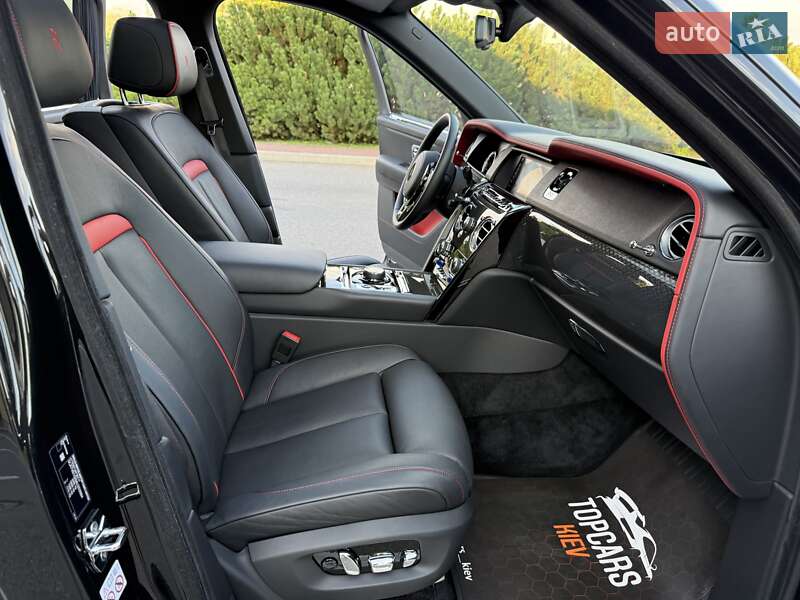 Внедорожник / Кроссовер Rolls-Royce Cullinan 2020 в Киеве