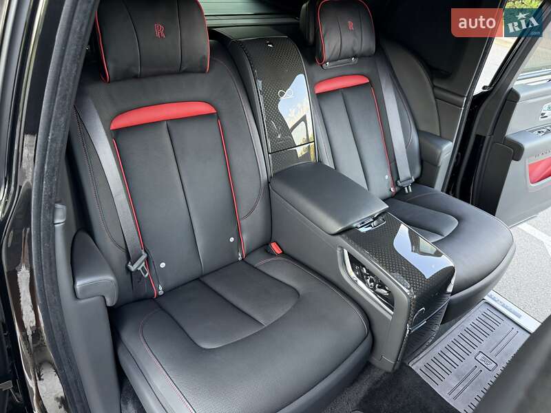 Внедорожник / Кроссовер Rolls-Royce Cullinan 2020 в Киеве