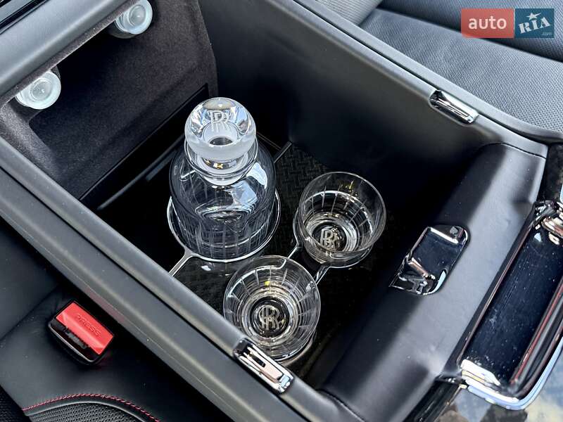 Внедорожник / Кроссовер Rolls-Royce Cullinan 2020 в Киеве