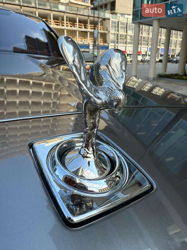 Внедорожник / Кроссовер Rolls-Royce Cullinan 2019 в Киеве