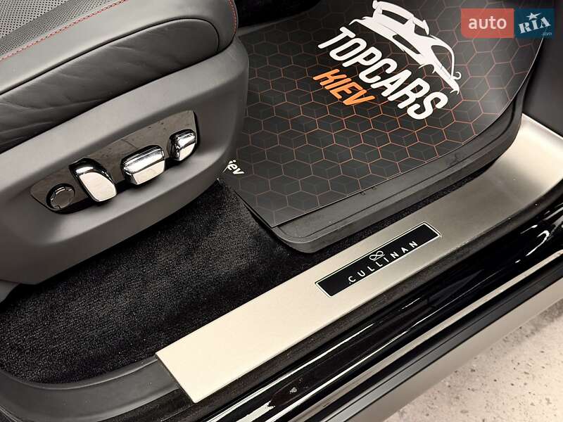 Позашляховик / Кросовер Rolls-Royce Cullinan 2020 в Києві