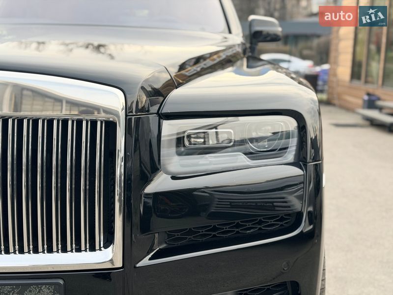 Внедорожник / Кроссовер Rolls-Royce Cullinan 2019 в Киеве