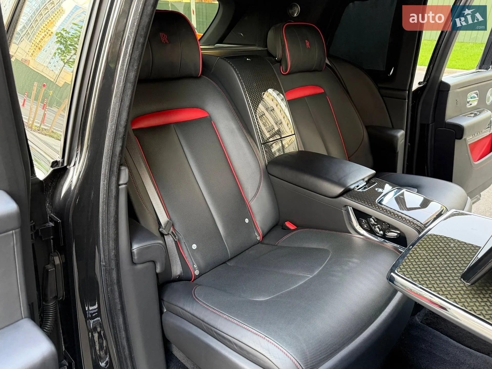 2019 Rolls-Royce Cullinan - мініатюра 59