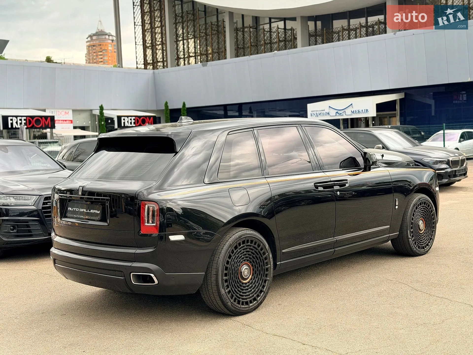 2019 Rolls-Royce Cullinan - мініатюра 9