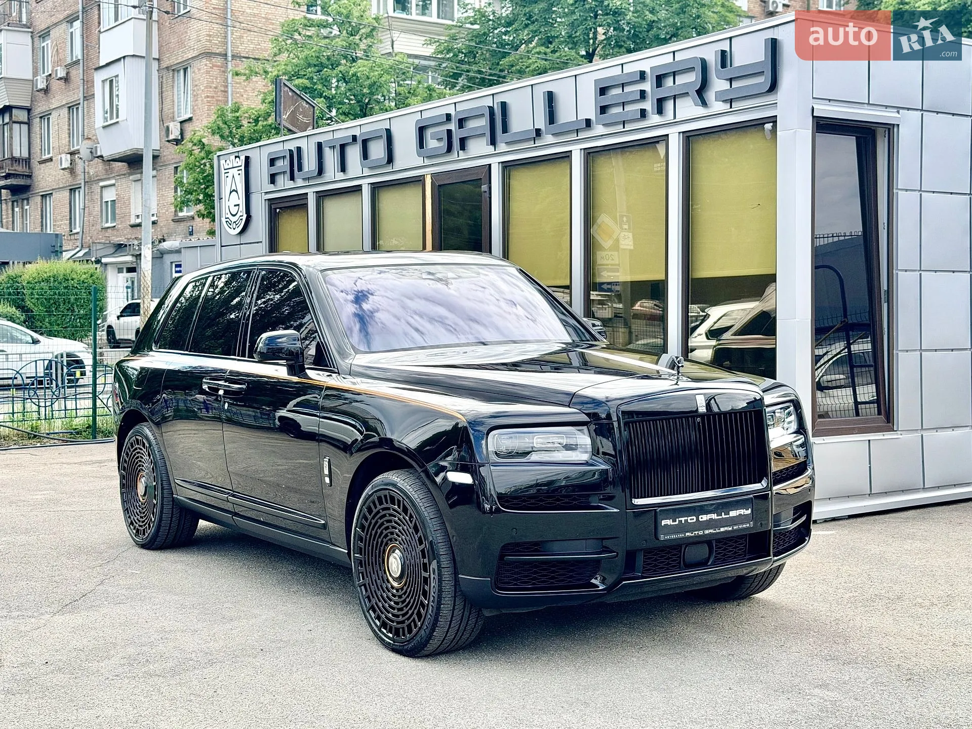 2019 Rolls-Royce Cullinan - фото 1