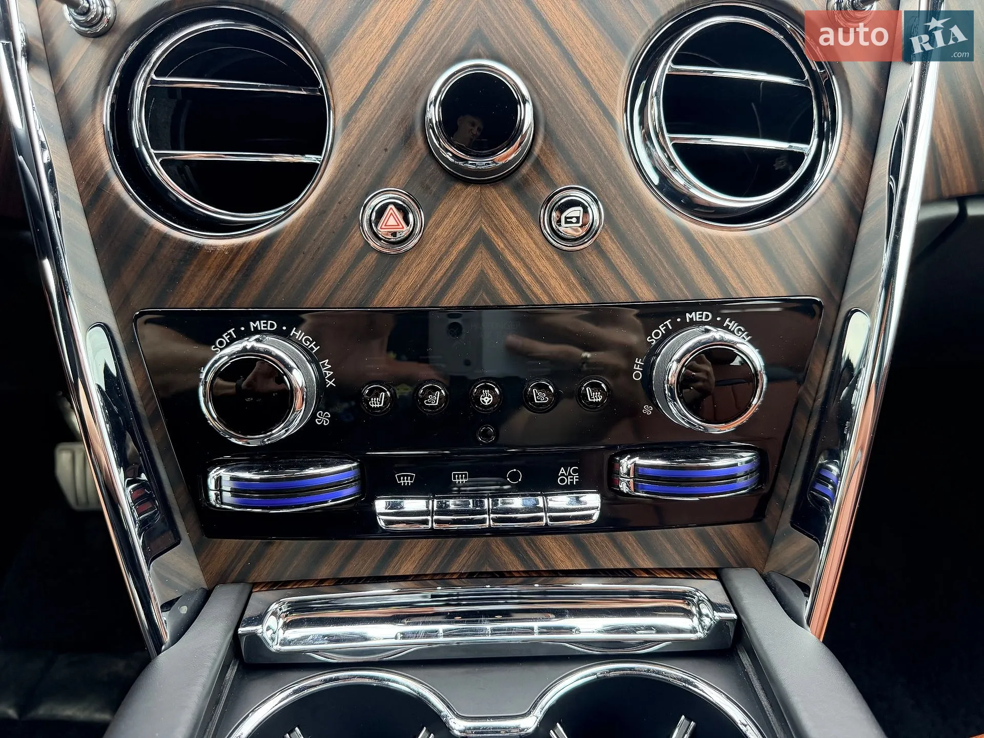 2019 Rolls-Royce Cullinan - мініатюра 58
