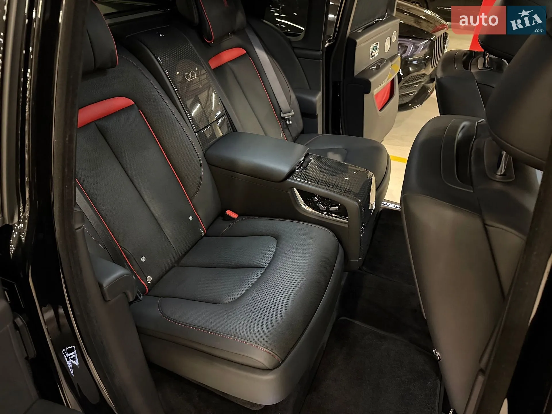 2020 Rolls-Royce Cullinan - мініатюра 35