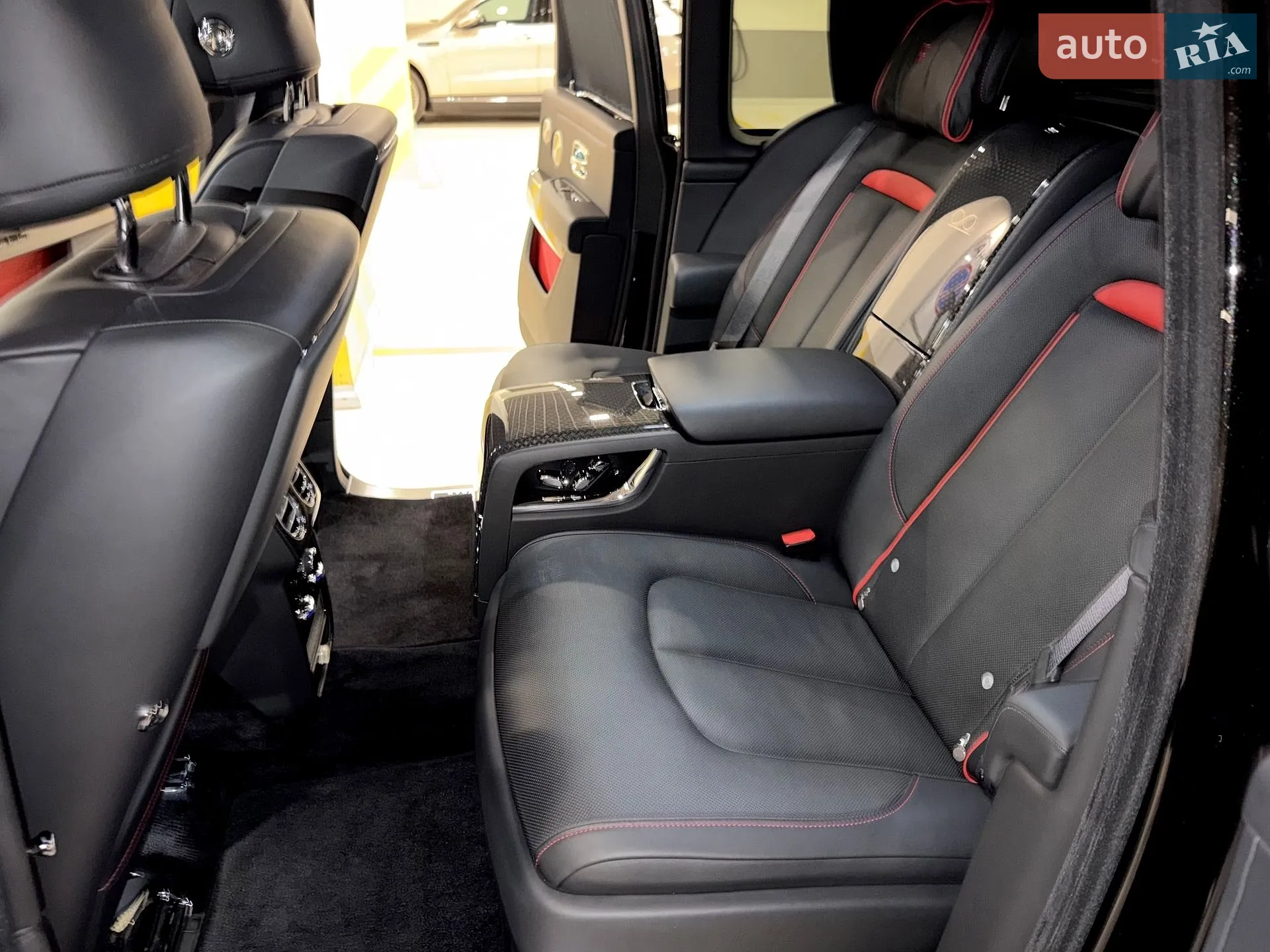 2020 Rolls-Royce Cullinan - мініатюра 39