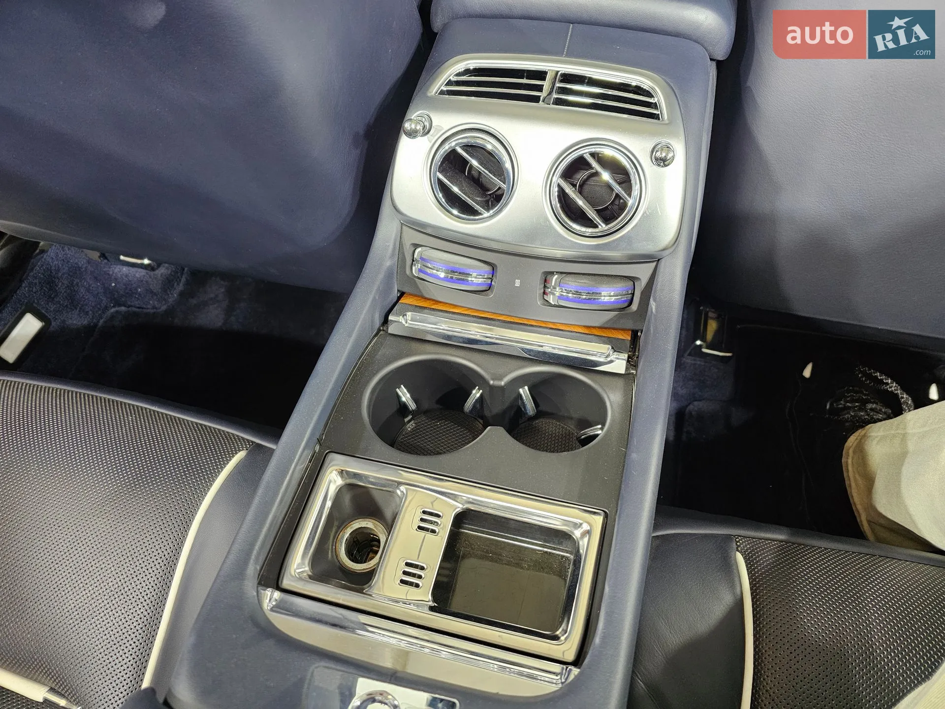 2016 Rolls-Royce Dawn - мініатюра 22