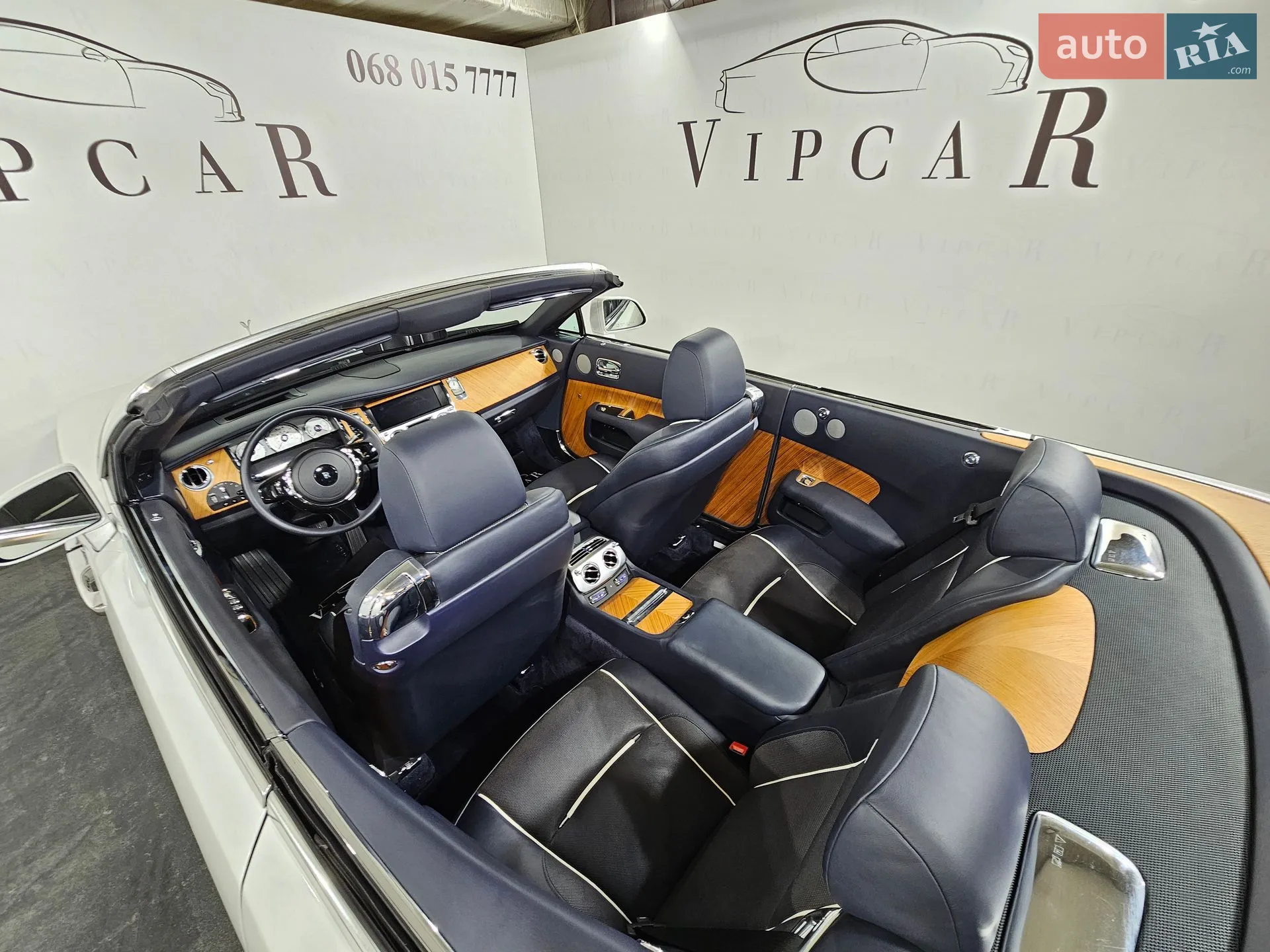 2016 Rolls-Royce Dawn - мініатюра 27
