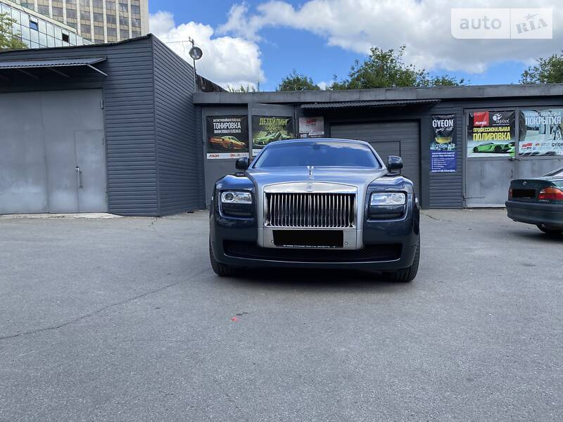 Седан Rolls-Royce Ghost 2011 в 