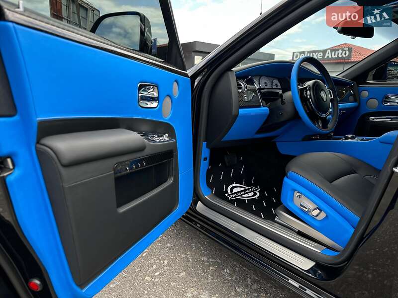 Седан Rolls-Royce Ghost 2013 в Киеве фото 40 Седан Rolls-Royce Ghost 2013 в Киеве