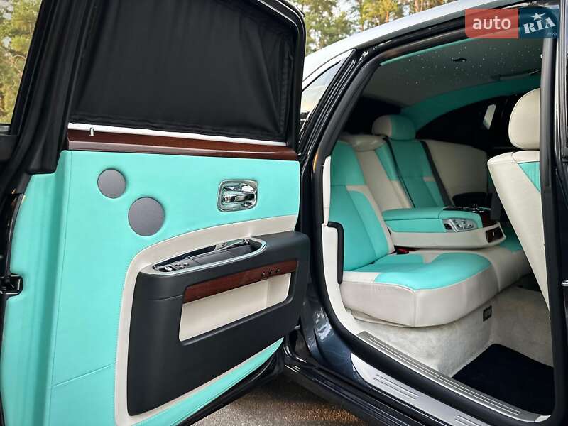 Седан Rolls-Royce Ghost 2011 в Києві