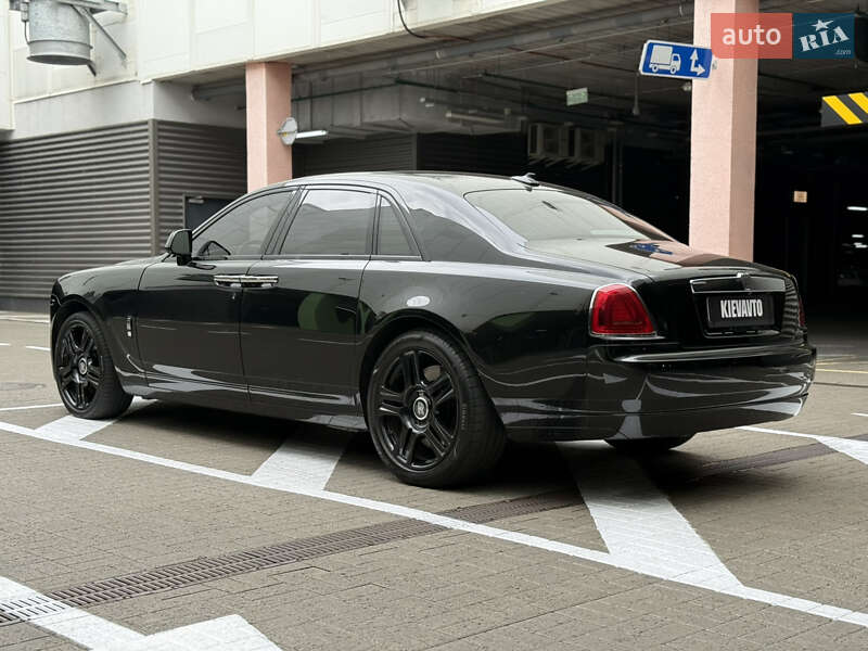 Седан Rolls-Royce Ghost 2015 в Киеве
