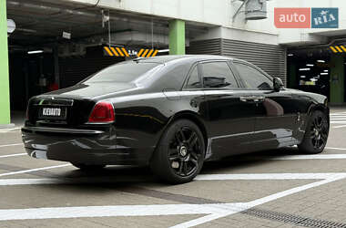 Седан Rolls-Royce Ghost 2015 в 