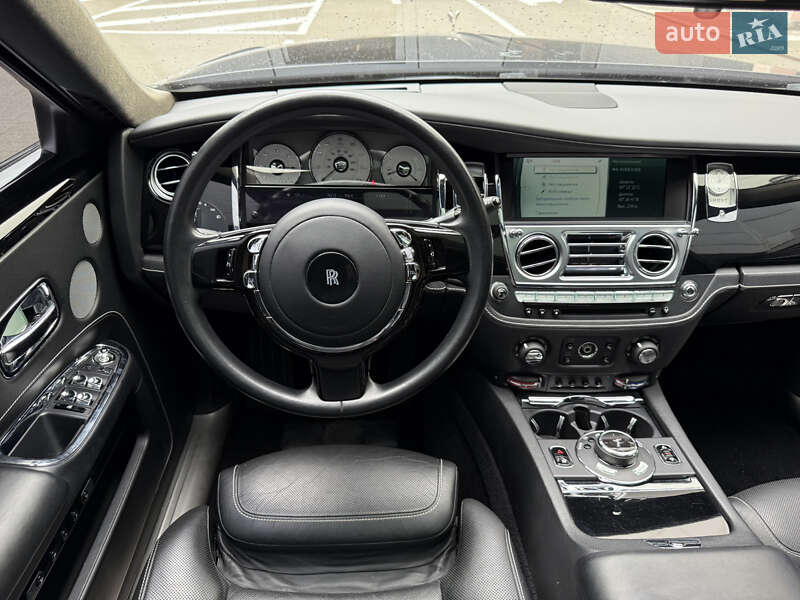 Седан Rolls-Royce Ghost 2015 в Киеве