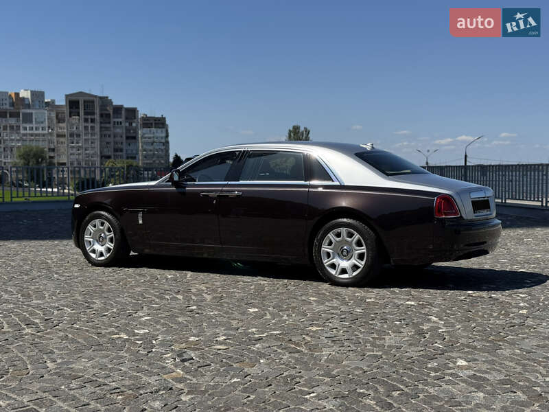 Седан Rolls-Royce Ghost 2013 в Днепре