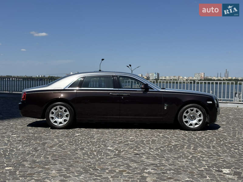 Седан Rolls-Royce Ghost 2013 в Днепре