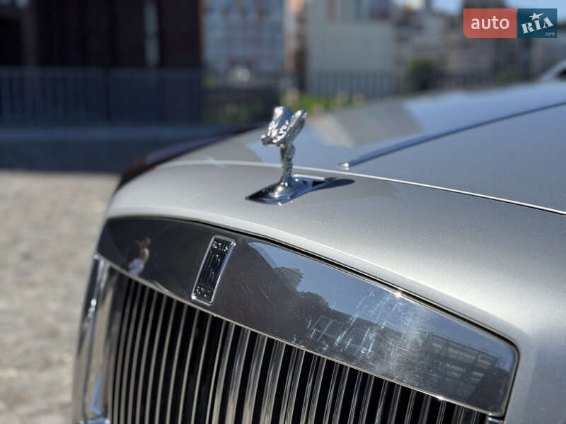 Седан Rolls-Royce Ghost 2013 в Днепре