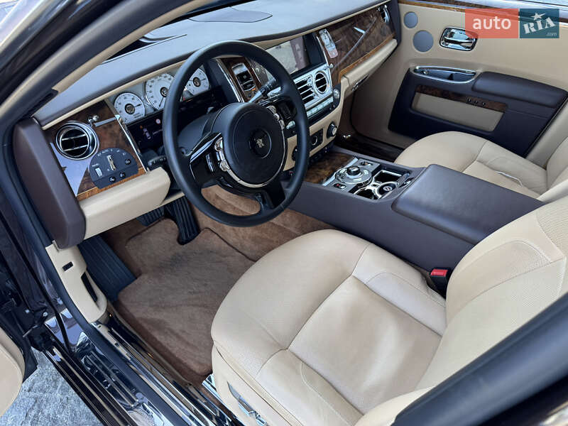 Седан Rolls-Royce Ghost 2013 в Днепре