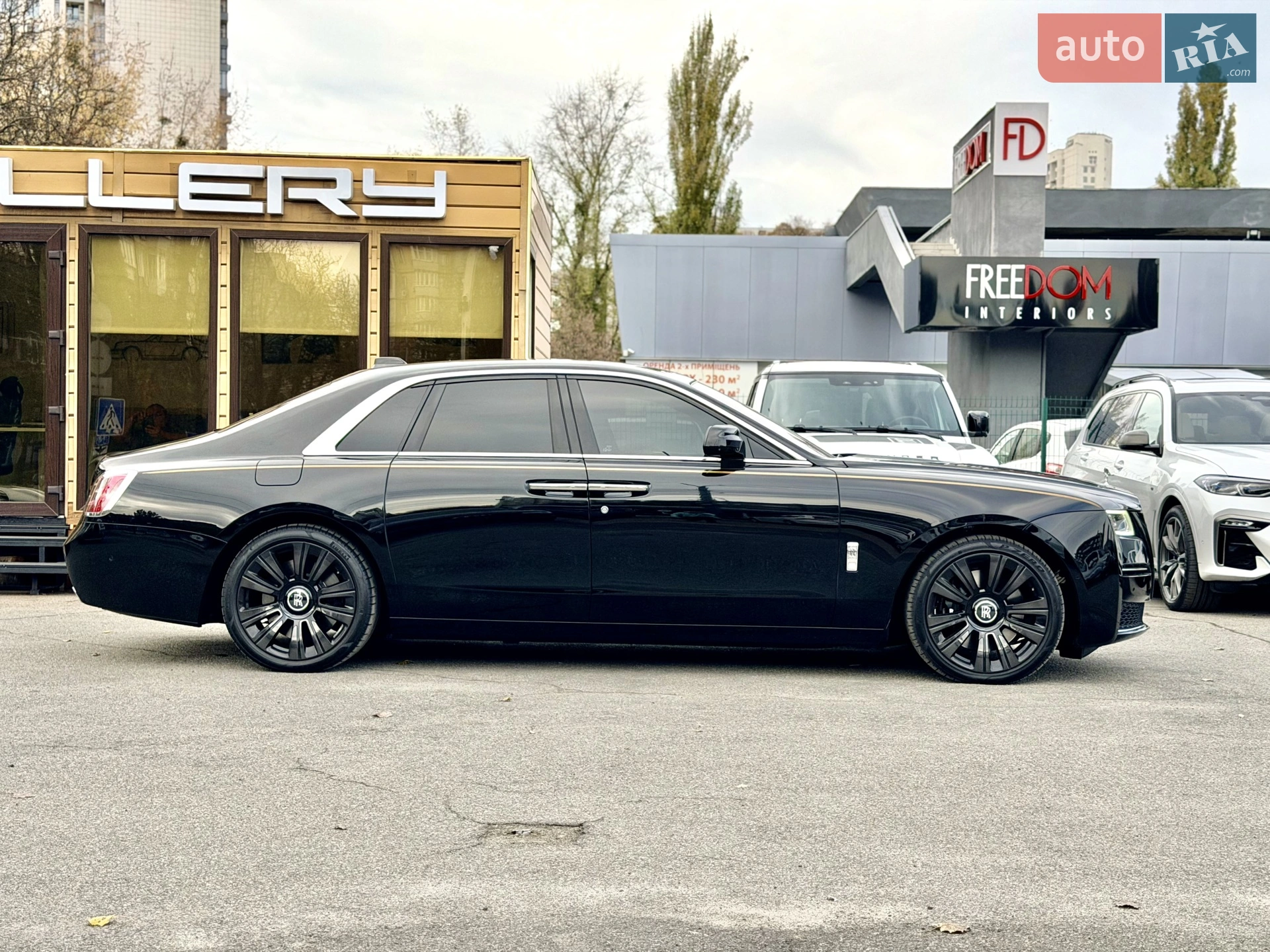 2020 Rolls-Royce Ghost - мініатюра 15