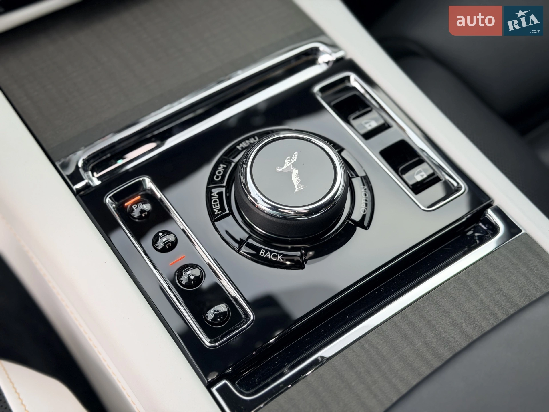 2020 Rolls-Royce Ghost - мініатюра 34