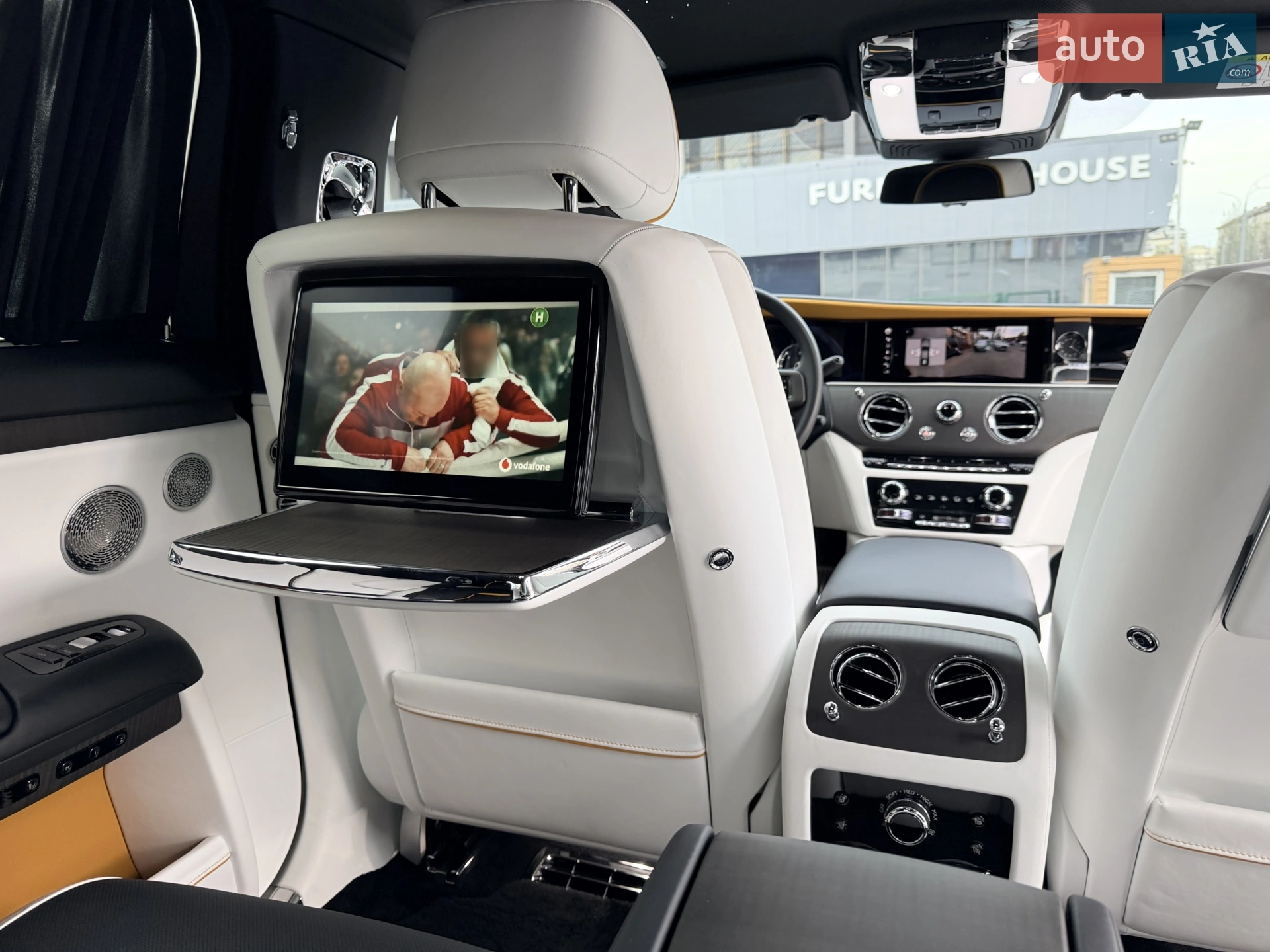 2020 Rolls-Royce Ghost - мініатюра 46
