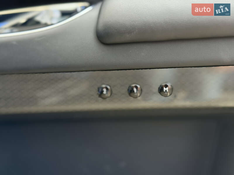 Седан Rolls-Royce Ghost 2018 в Киеве фото 72 Седан Rolls-Royce Ghost 2018 в Киеве