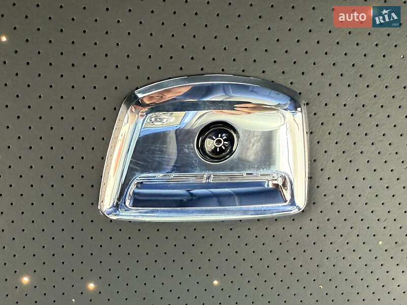 Седан Rolls-Royce Ghost 2018 в Киеве фото 87 Седан Rolls-Royce Ghost 2018 в Киеве