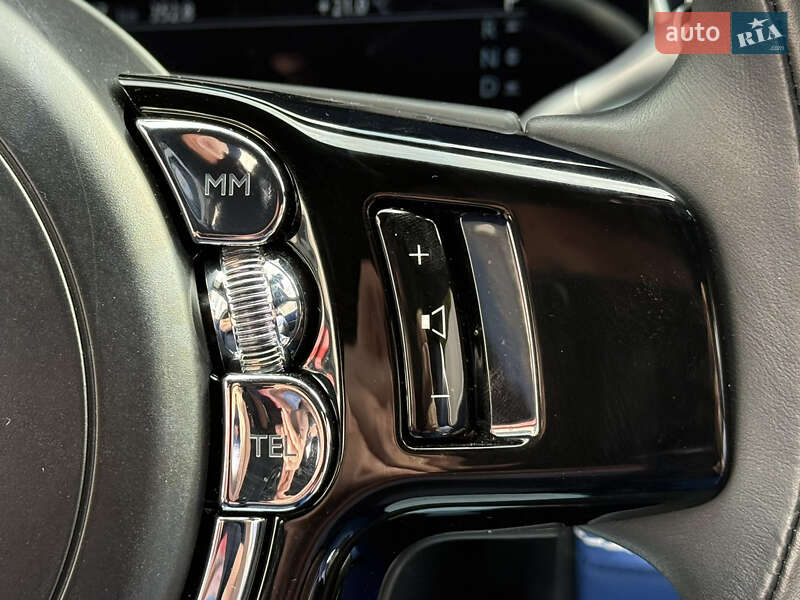 Седан Rolls-Royce Ghost 2018 в Киеве