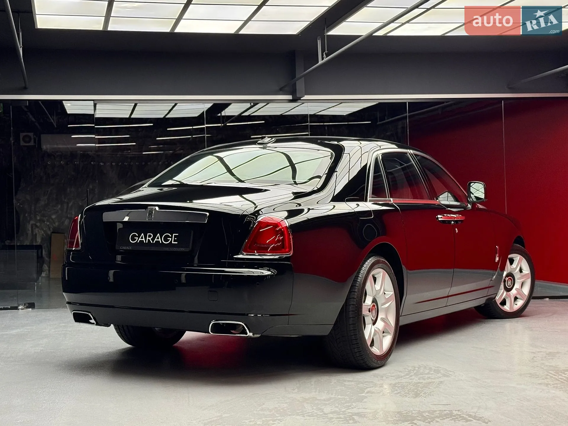 2010 Rolls-Royce Ghost - мініатюра 16