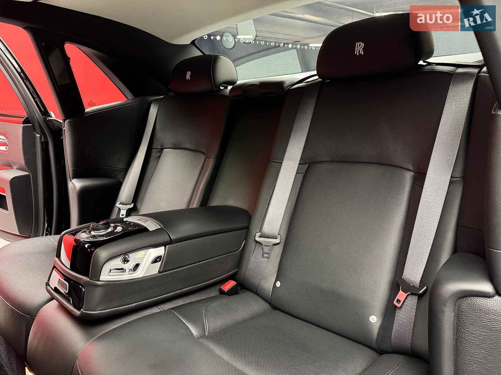 2010 Rolls-Royce Ghost - мініатюра 41