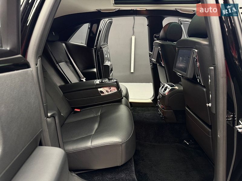 Седан Rolls-Royce Ghost 2010 в Киеве