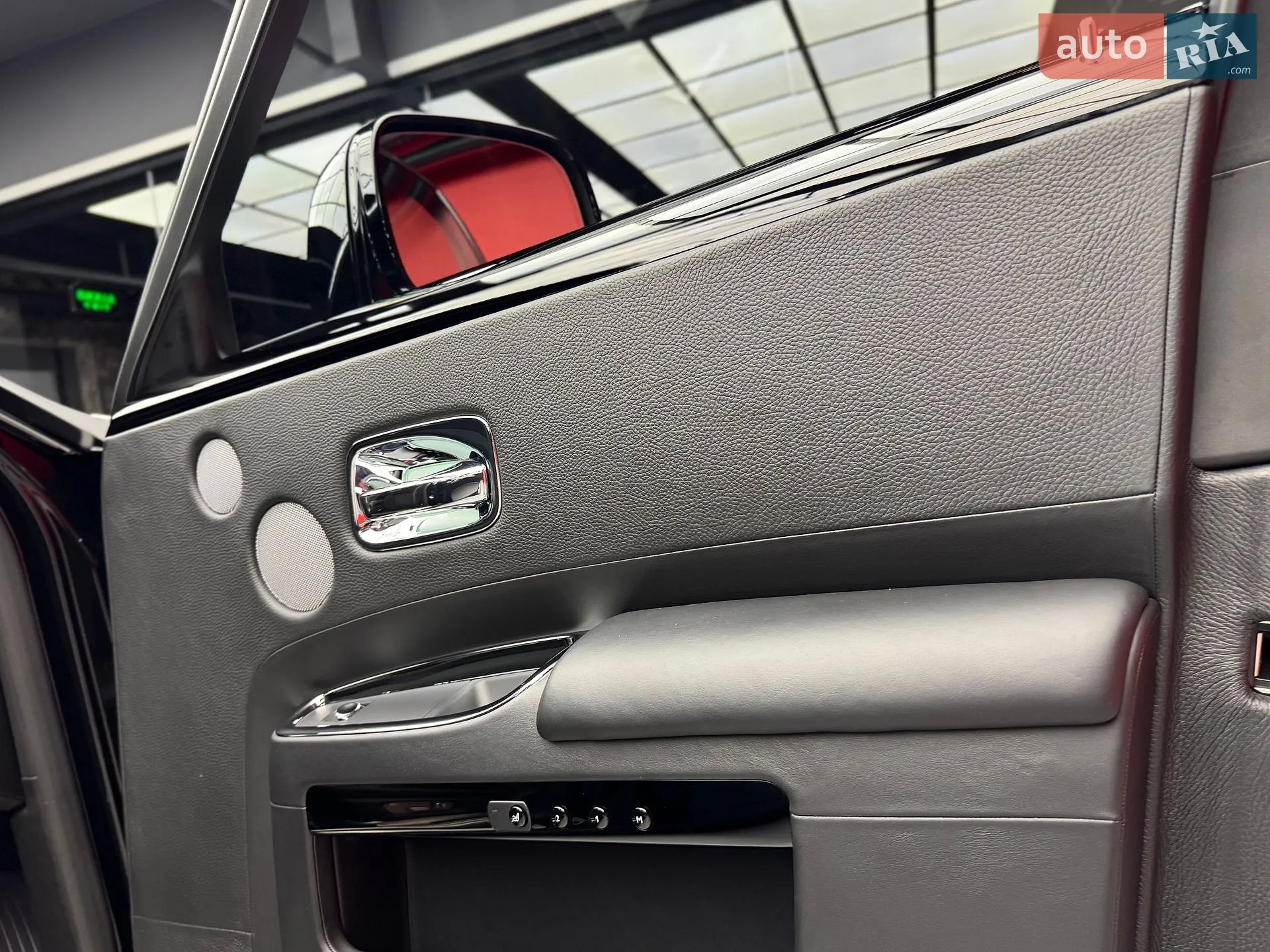 2010 Rolls-Royce Ghost - мініатюра 56