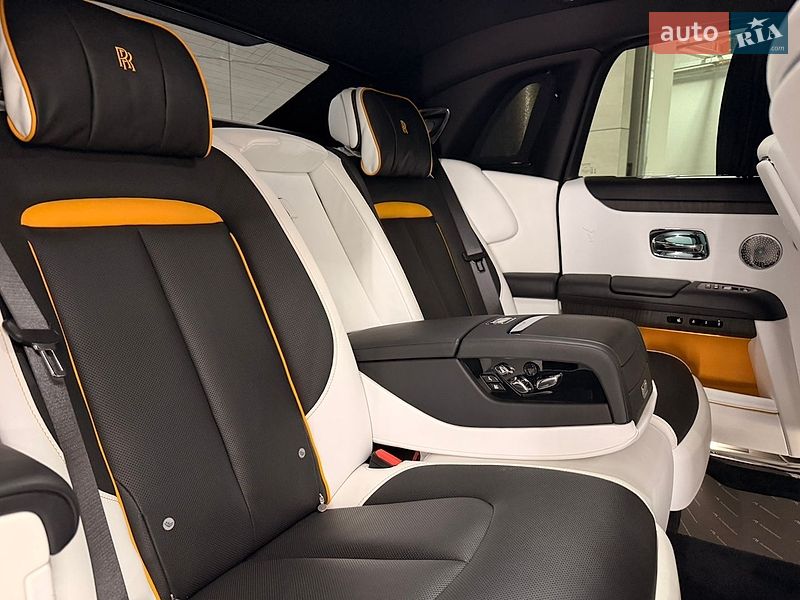 Седан Rolls-Royce Ghost 2020 в Києві
