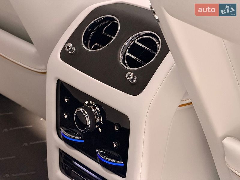 Седан Rolls-Royce Ghost 2020 в Києві