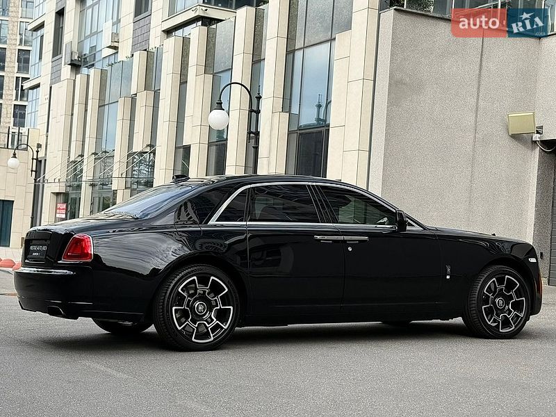 Седан Rolls-Royce Ghost 2018 в Киеве