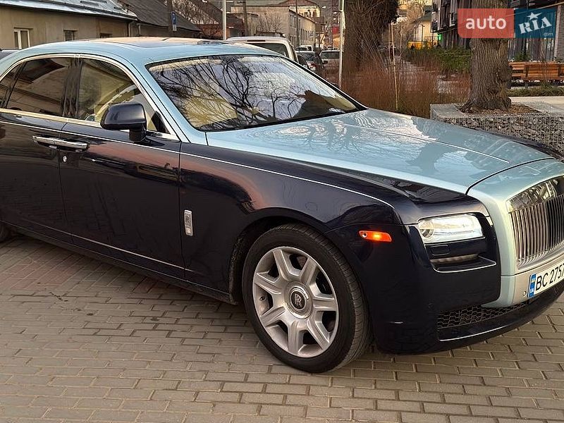 Седан Rolls-Royce Ghost 2012 в Шептицькому