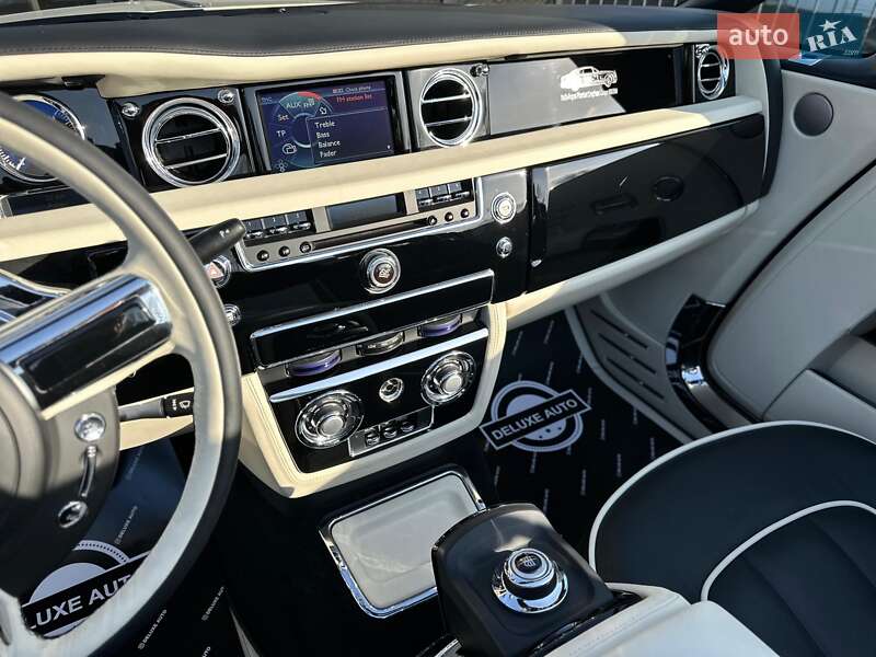 Кабріолет Rolls-Royce Phantom 2007 в Києві