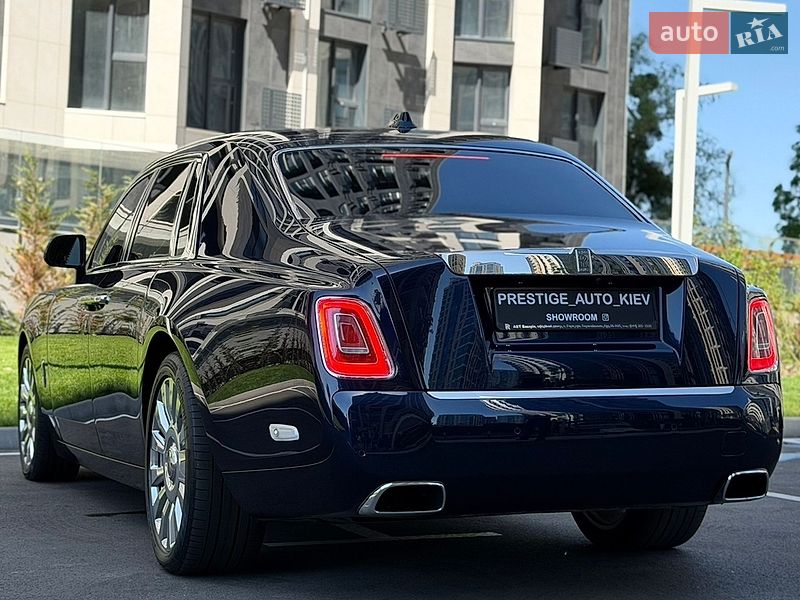 Седан Rolls-Royce Phantom 2019 в Киеве