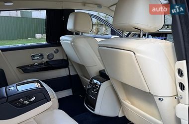 Седан Rolls-Royce Phantom 2019 в Киеве
