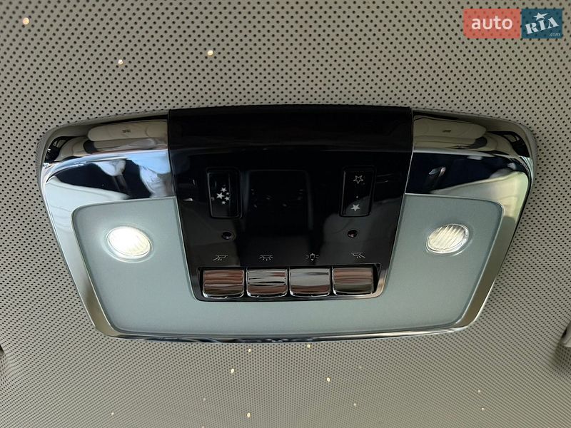 Седан Rolls-Royce Phantom 2019 в Киеве