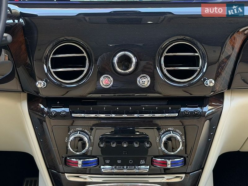Седан Rolls-Royce Phantom 2019 в Киеве