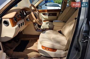 Седан Rolls-Royce Silver Seraph 2001 в 