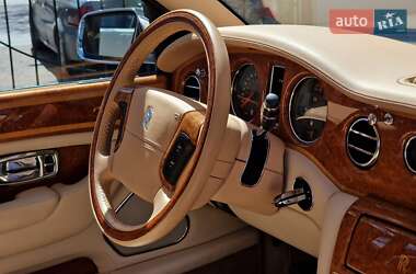 Седан Rolls-Royce Silver Seraph 2001 в 