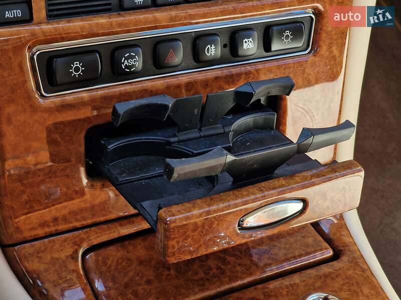 Седан Rolls-Royce Silver Seraph 2001 в Одессе фото 103 Седан Rolls-Royce Silver Seraph 2001 в Одессе